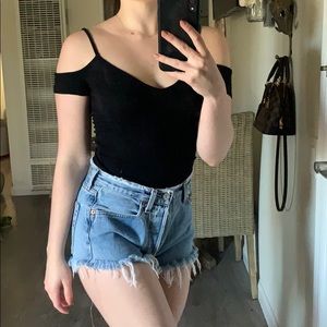 Black Ribbed Shirt ♥︎